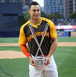 Who won the home run derby