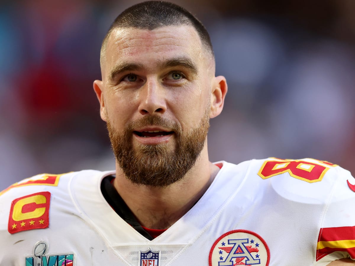 travis kelce net worth